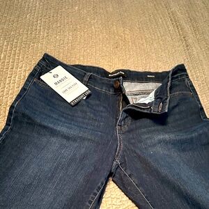 Bandolino jeans, straight leg, nwt